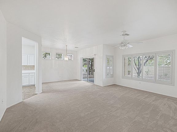 2nd image of 10429 Snyder Ave