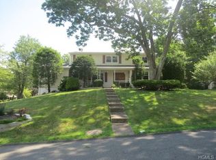 2 Crescent Dr, Spring Valley, NY 10977