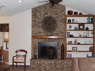 2nd image of 4858 Oaklawn Dr