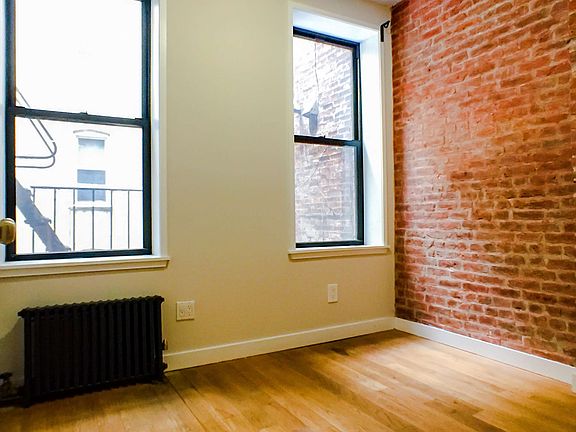2nd image of 21 Catherine St APT 2E