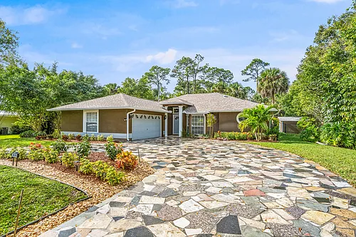 2635 47th Ave Photo 1