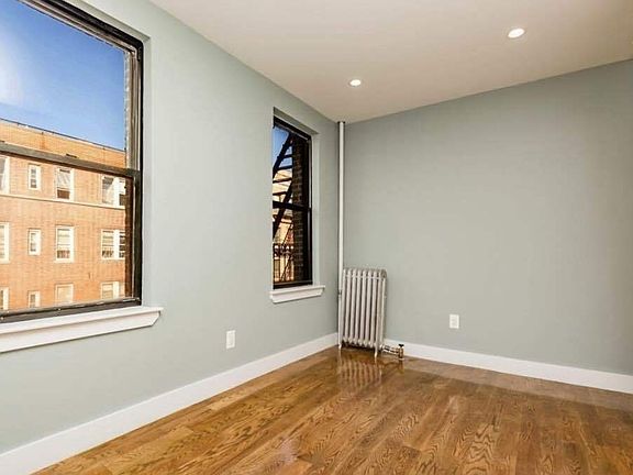 5th image of 531 E 22nd St APT 1A