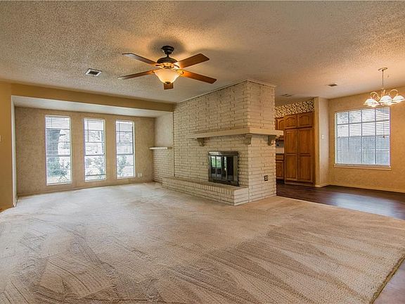 5th image of 2411 W Arbrook Blvd