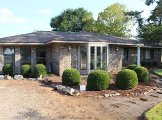 4469 Leonard Rd, Bryan, TX 77807