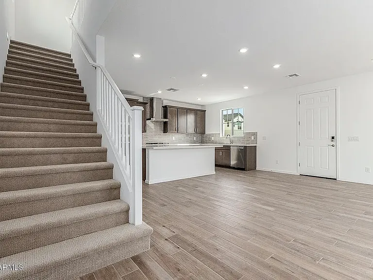 2488 W Rowel Rd — Photo 7