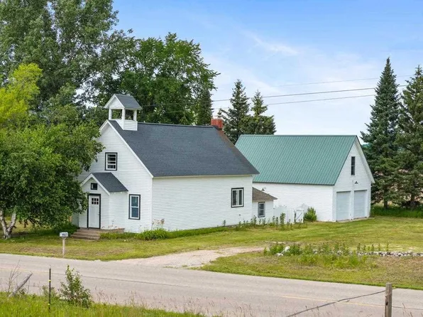 25 E Levering Rd, Levering, MI 49755