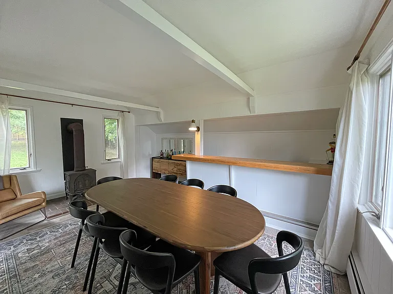 48 Hilton St — Photo 5