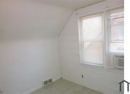 10078 Heyden Ct — Photo 17