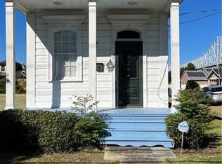 401 Hancock St, Gretna, LA 70053