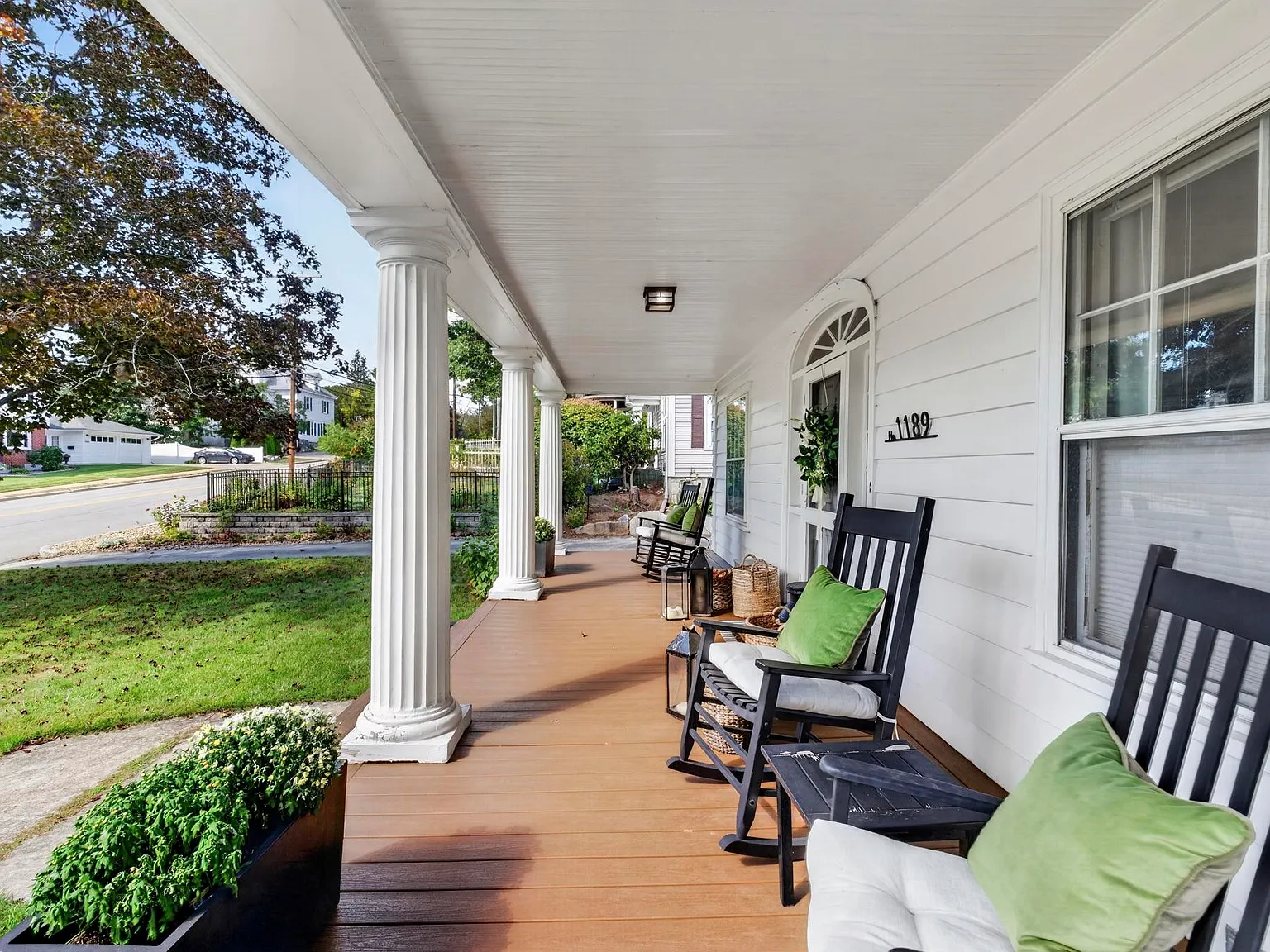 4 bed, 1.5 bath, 2115 sqft, $6,000 — Photo 4