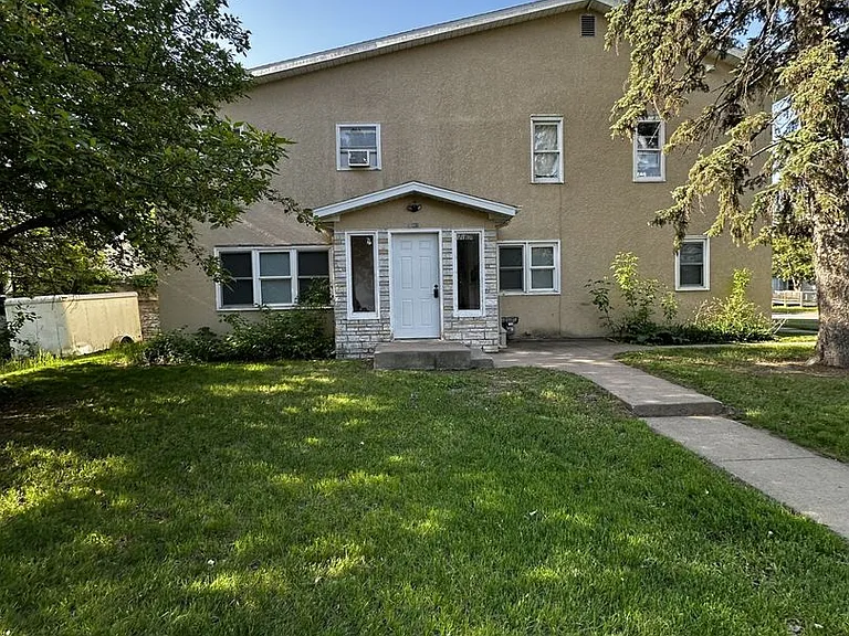 802 Quince St — Photo 1