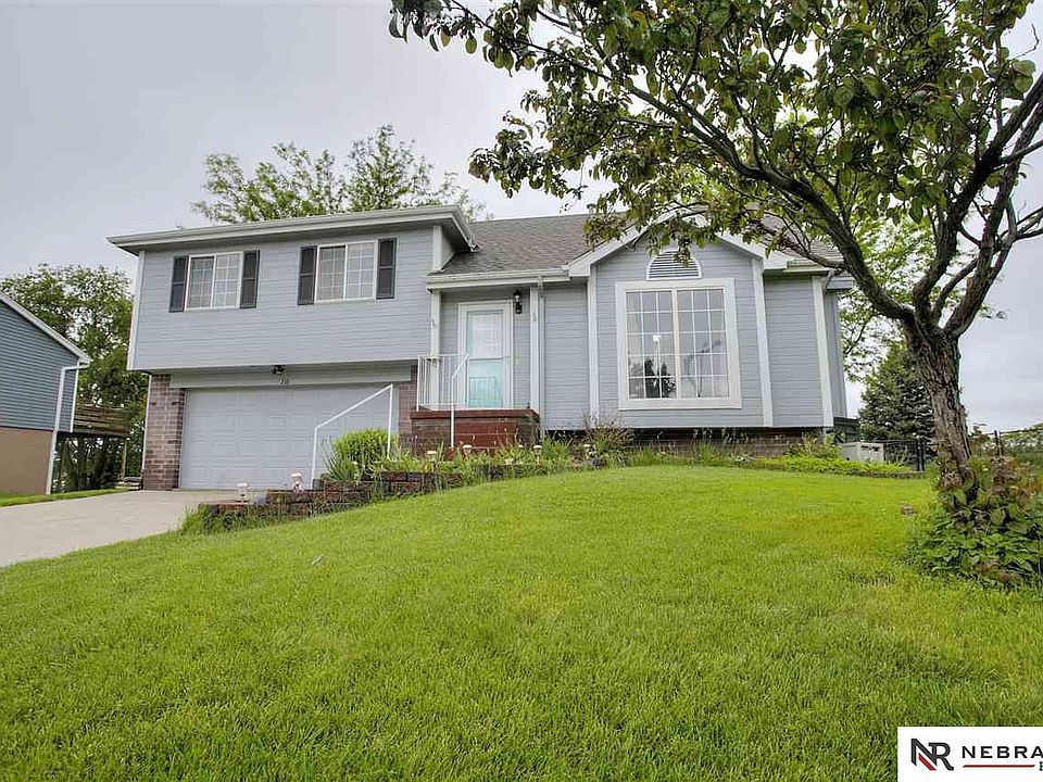 1st image of 210 Citadel Dr