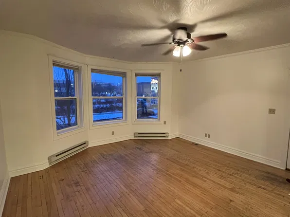 103 E Chicago St Unit 1, Valparaiso, IN 46383