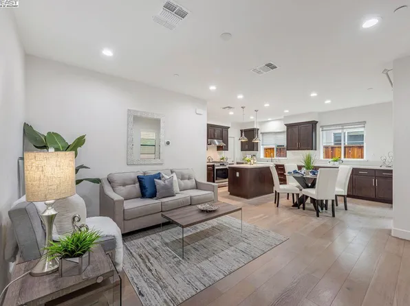 8559 Dunes Way, Newark, CA 94560