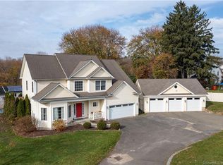 38 Golden Hill Rd, Danbury, CT 06811