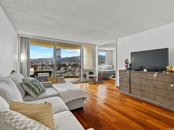 1717 Ala Wai Blvd APT 1602, Honolulu, HI 96815