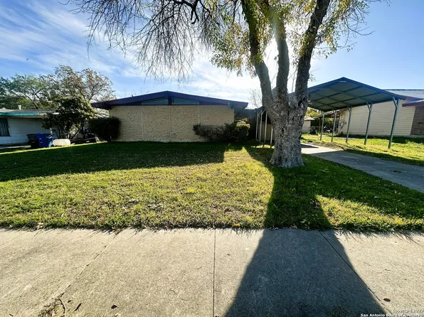 6254 CEDAR VALLEY DR, San Antonio, TX 78242