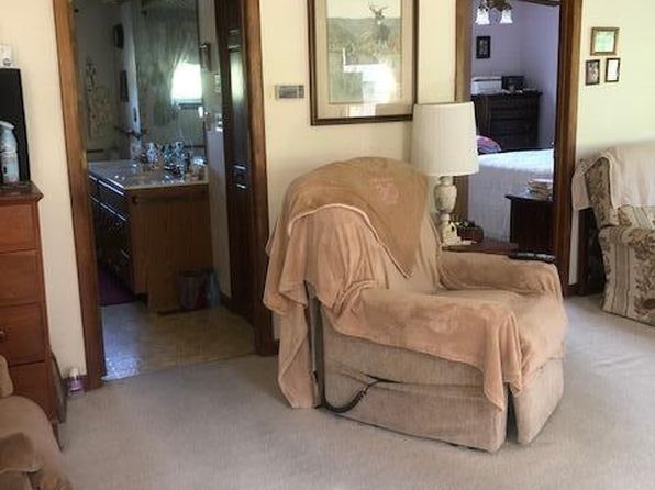 6195 Johnson Crossroads Rd, Wayside, WV 24985