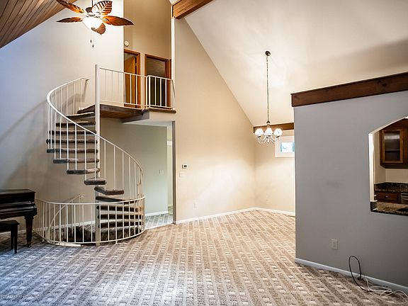 5th image of 1818 Dogwood Dr