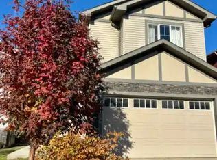 4648 Charles Way SW #1A, Edmonton, AB