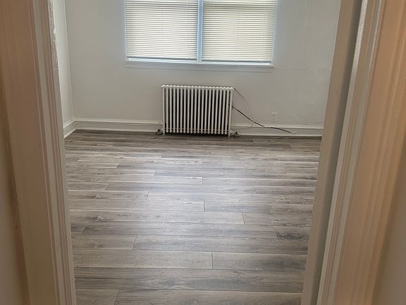 3rd image of 6730 Blakemore St Floor 1