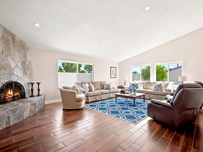 48551 San Pedro St — Photo 5