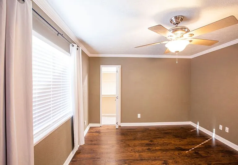 5713 Baker Dr — Photo 8