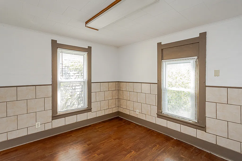 1 bed, 934 sqft, $775 — Photo 4