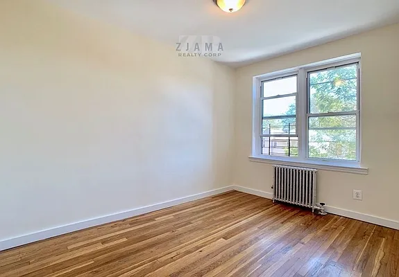 Rented by Zjama Realty Corp | media 7