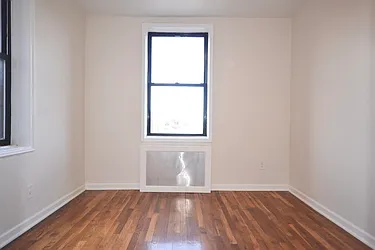 Rented by Silverstein Collection LLC 