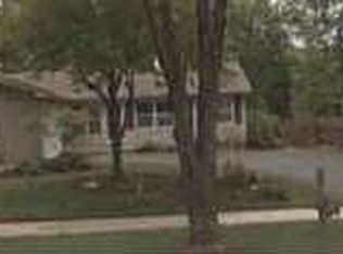 928 E Bailey Rd, Naperville, IL 60565