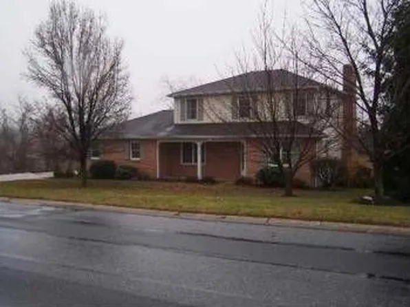 116 Laurel Dr, Hershey, PA 17033