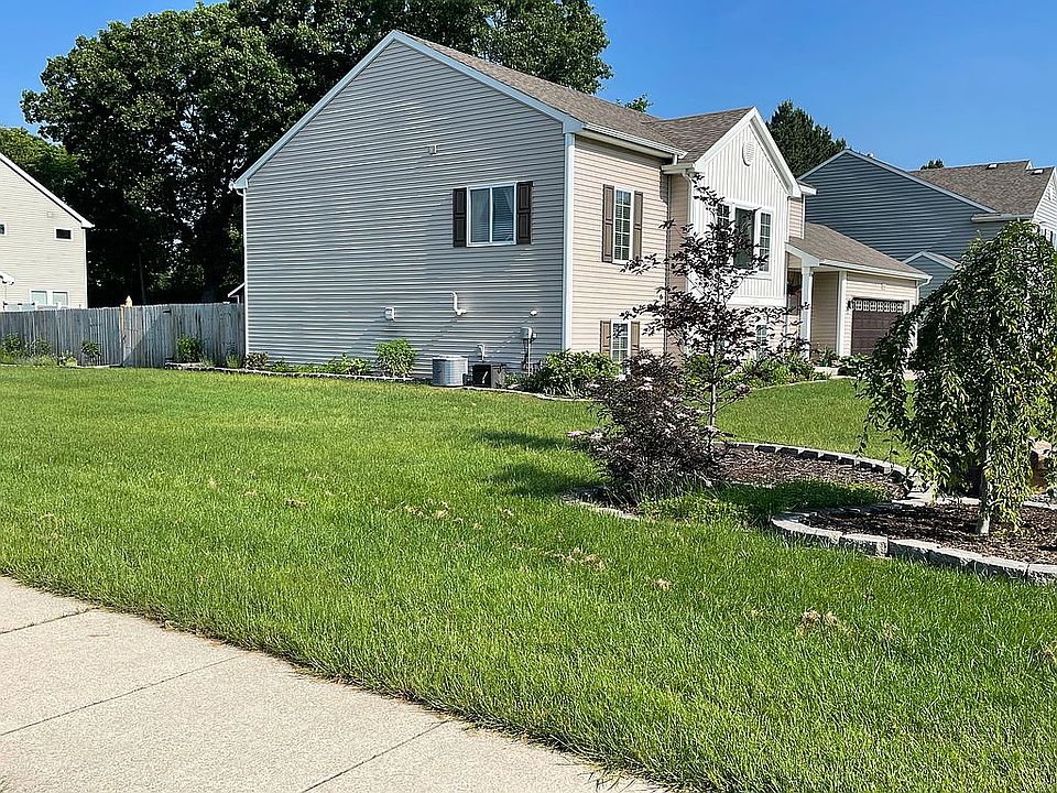 2nd image of 7016 Annandale Dr