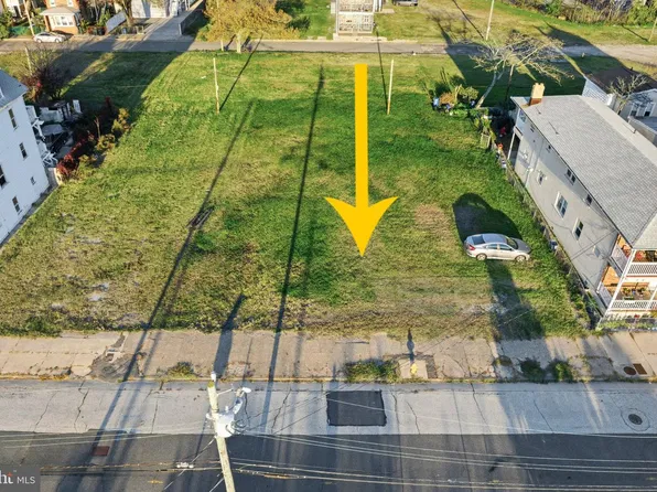 19 N Rhode Island Ave, Atlantic City, NJ 08401