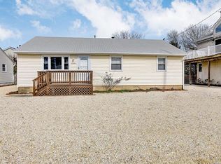 259 W 11th St, Ship Bottom, NJ 08008