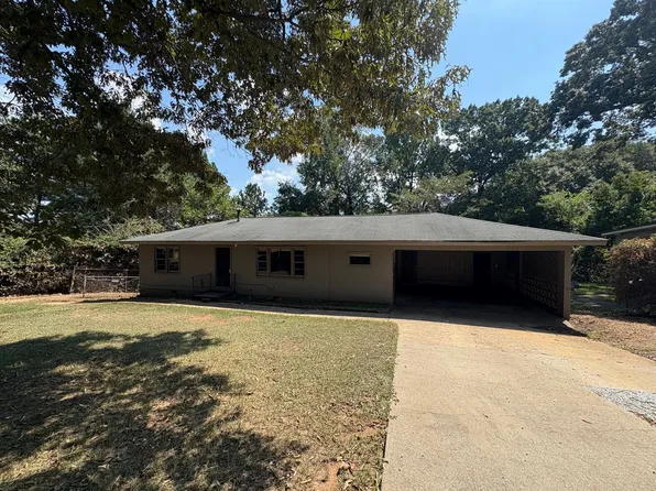1403 40th Way E, Tuscaloosa, AL 35404