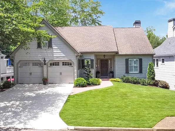 6350 Spinnaker Ln, Alpharetta, GA 30005