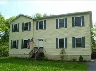 133 Valley Rd, Albany, NY 12205