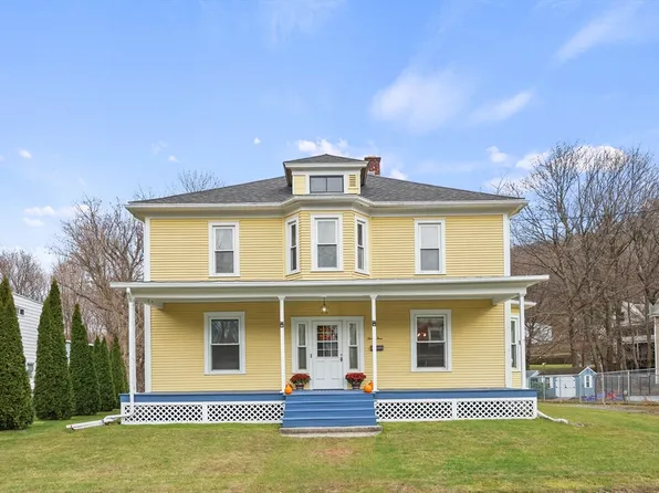 34 Goodrich St, North Adams, MA 01247
