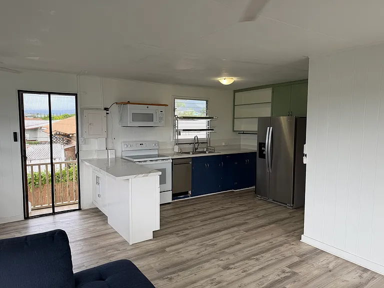 737 Maluniu Ave — Photo 5