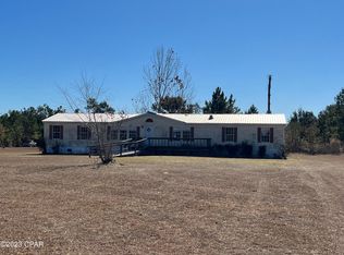 7623 Shady Grove Rd, Grand Ridge, FL 32442