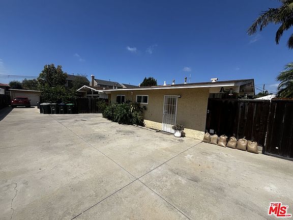 2nd image of 317 University Dr
