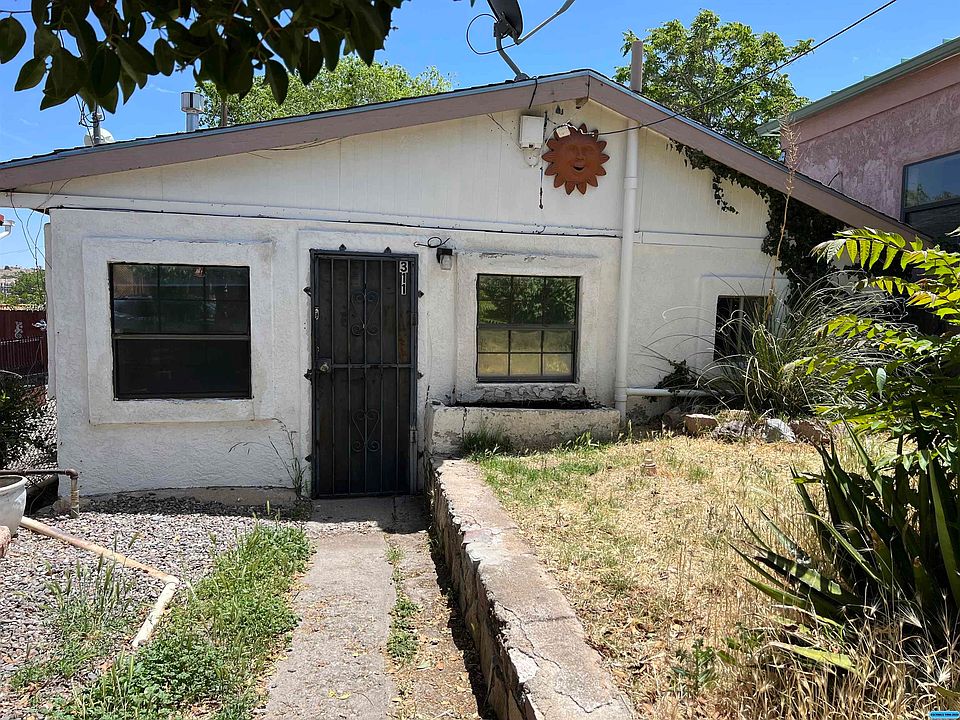 1st image of 311 S Pinos Altos St