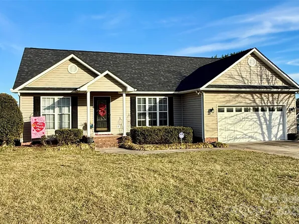 328 Holstein Dr, Dallas, NC 28034