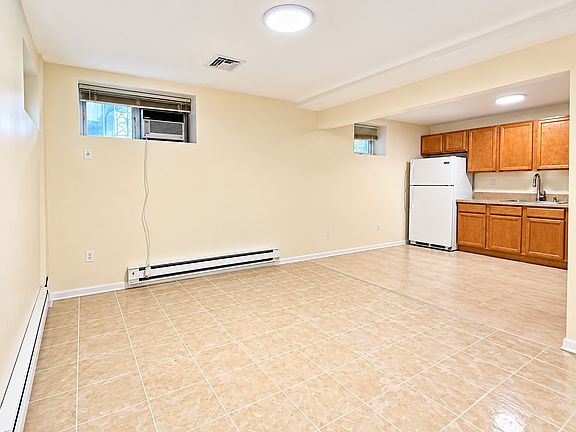 5th image of 116 Foster Rd #1