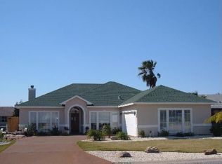 13821 Halyard Dr, Corpus Christi, TX 78418