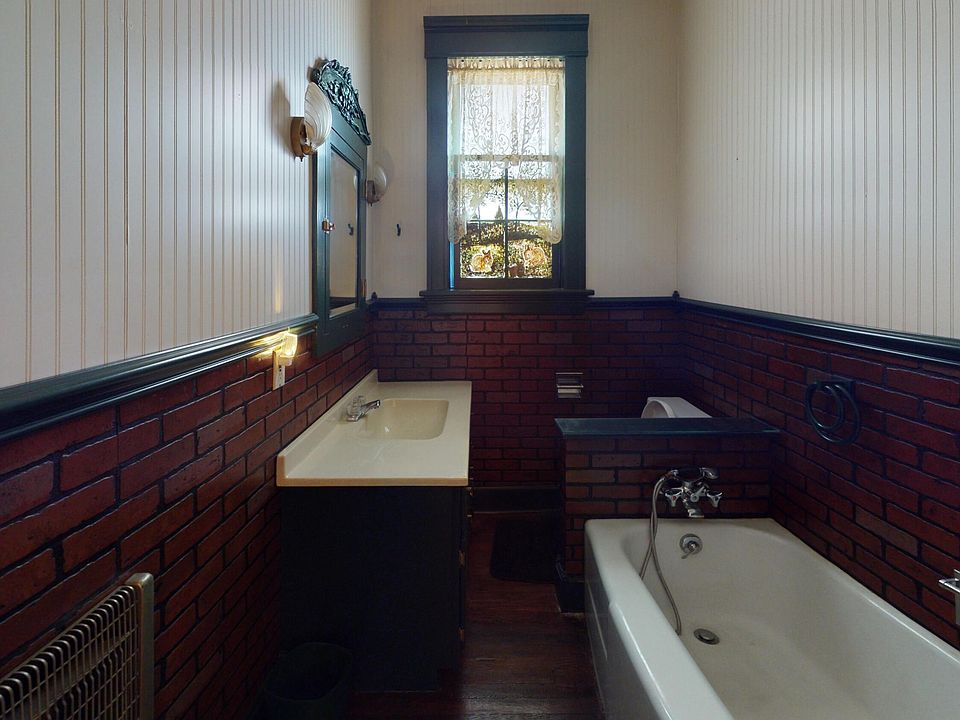 19th image of this home