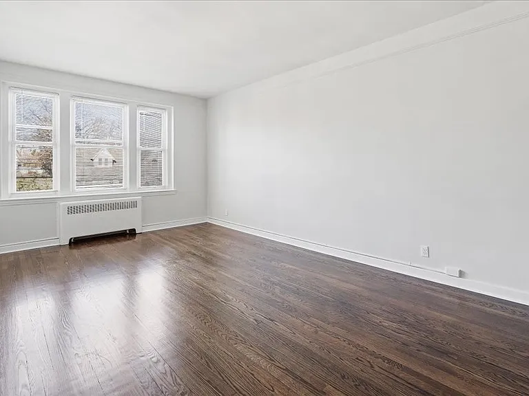 150 Terrace Avenue Apartments — Photo 16