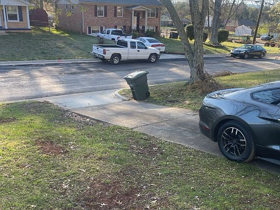 4th image of 6105 Trent Dr NW