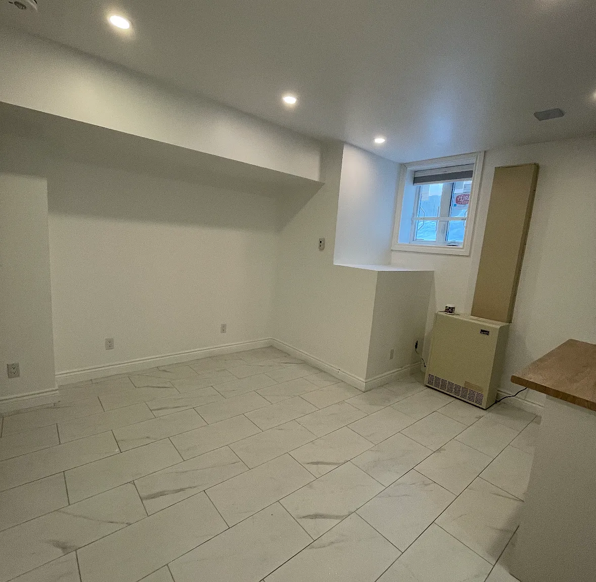 Studio, 300 sqft, $1,395 — Photo 4